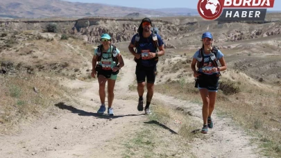 Çöl maratonu bu yıl ikinci kez Kapadokya’da start aldı.