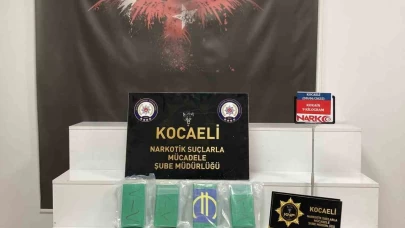 TEM’de durdurulan bir araçta 9 kilo kokain ele geçirildi.