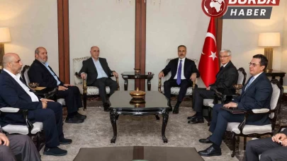 Hakan Fidan, Hamas heyeti ile Ankara'da bir araya geldi.