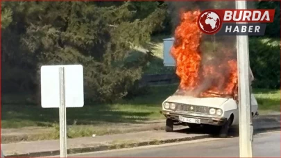 Türkiye Büyük Millet Meclisi önünde bir şahıs aracını yaktı.