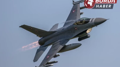Polonya’da gösteri provasında F16 savaş uçağı yere çakıldı: 1 ölü