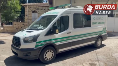 Eşi tarafından 14 yerinden bıçaklanan kadın yaşam savaşını kaybetti.