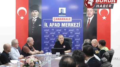 İçişleri Bakanı Yerlikaya, Çanakkale AFAD İl Müdürlüğü’nde
