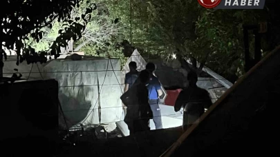Evin bodrum katındaki atölyede tüp patlaması sonucu 2 kişi yaralandı.