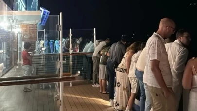 Marmara Adası açıklarında yolcu gemisinden 1 kişi denize düştü.