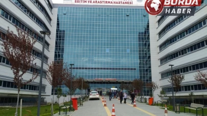Çorum’da bir şahıs, eski patronunu silahla bacağından vurdu.