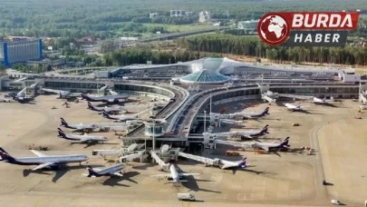 Rusya’daki Sheremetyevo Uluslararası Havalimanı’nda 2 uçak çarpıştı.