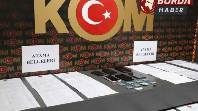 "Kamuda işe koyma" şebekesine operasyon: 4 kişi tutuklandı