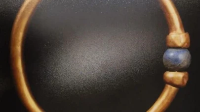 Mısır’da 21. Hanedanlığa ait 3 bin yıllık altın bilezik kayboldu.