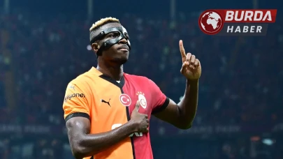 Victor Osimhen’in ayak bileğinde gerilme ve kanama tespit edildi.