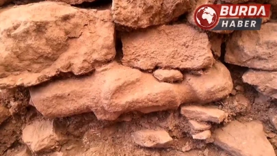 Bakan Ersoy: Göbeklitepe’de insan heykeli bulundu