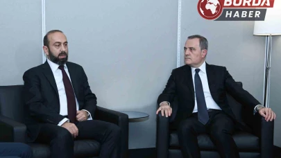 Azerbaycan Dışişleri Bakanı Bayramov, Ermeni mevkidaşı ile görüştü