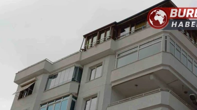 Sanatçı Güllü evinin terasından düşerek hayatını kaybetti.