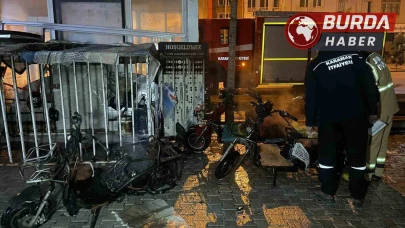Karaman'da Şarjda Bırakılan Elektrikli Bisikletler Alev Aldı