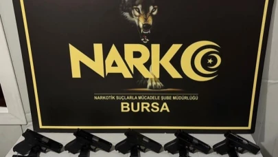 Uyuşturucu Operasyonunda 55 Gram Kokain ve 10 Tabanca Ele Geçirildi