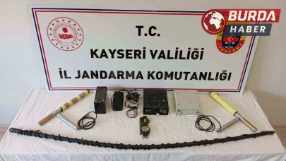 Yeşilhisar'da Define Arayan 5 Kişi Suçüstü Yakalandı