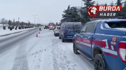 Kar ve Buzlanma Kazaya Neden Oldu: Karı Koca Hayatını Kaybetti