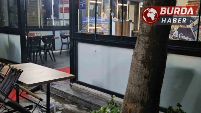 Küçükçekmece'de Bir Kebapçı 1 Hafta Arayla İkinci Kez Kurşunlandı