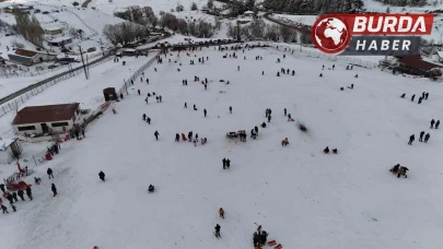 Ankaralılar Sömestir Tatilinde Elmadağ Kayak Merkezi'nde Buluştu