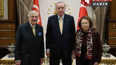 Cumhurbaşkanı Erdoğan, Rahmi Koç ve Semahat Arsel'i Ağırladı
