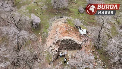 Batman'da Keşfedilen Yeraltı Camisi, Ziyaretçi Akınına Uğruyor