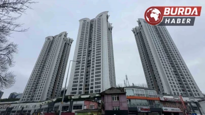 İstanbul'da 12 Yaşındaki Çocuk 30. Kattan Düşerek Hayatını Kaybetti