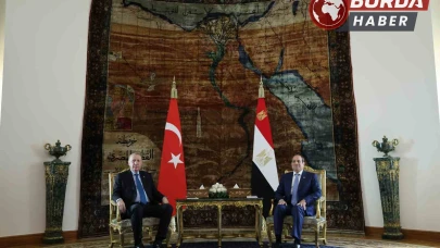Erdoğan ve Sisi Kahire'de Buluştu: İkili İlişkiler Görüşüldü