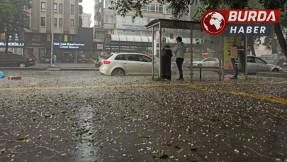 Ankara’da şiddetli yağmur ve dolu etkili oldu