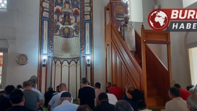 Cuma hutbesinde sanal kumar ve sosyal medya uyarısı yapıldı