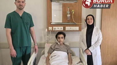 Şanlıurfa’da 8 santimetrelik beyin tümörü kapalı yöntemle alındı