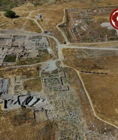Kültepe Kazılarında Tarihi Sarayın Altında Başka Bir Saray Keşfedildi