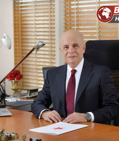 Ali Ülker yönetim kurulu başkanlığını Tütüncü’ye devretti.