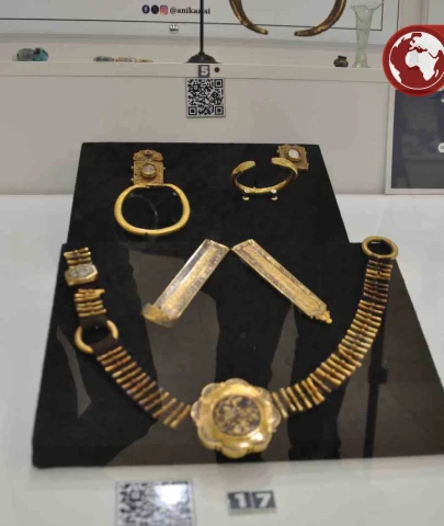 Kars’taki ’Ani’nin Hikayesi Sergisi’ yoğun ilgi görüyor.