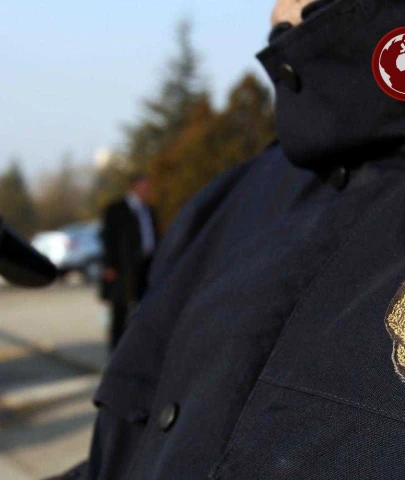 Antalya'da MİT Yalanıyla Vatandaşı Dolandıran 3 Şüpheli Tutuklandı