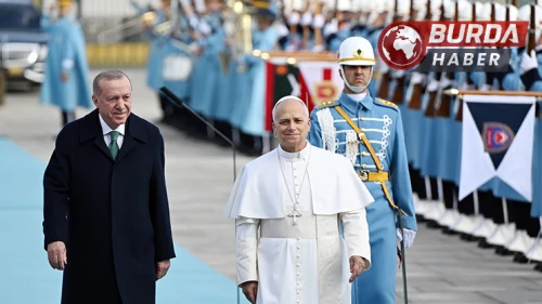 Cumhurbaşkanı Erdoğan, Papa 14. Leo'yu Külliye'de Karşıladı