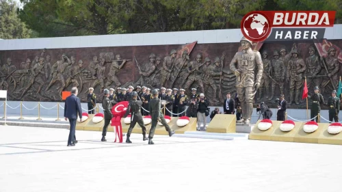 Çanakkale Kara Savaşları’nın anma etkinlikleri törenle başladı.