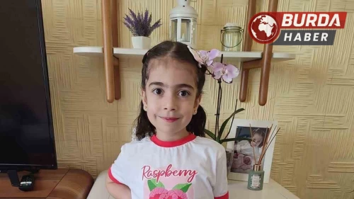Kazada ağır yaralanan Zümra, gözyaşlarıyla toprağa verildi.