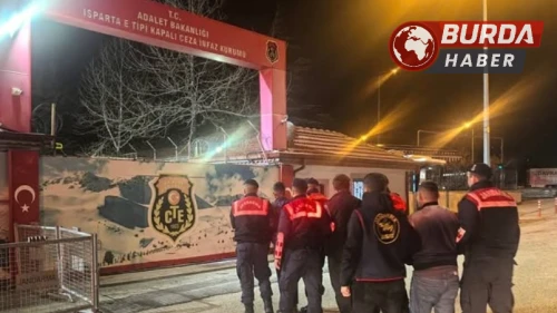 7 Adreste Hırsızlık Yapan 3 Şüpheli Eşyaları Satarken Yakalandı