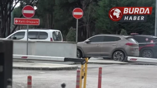 Kartal Bölge  Adliye Mahkemesi'nde Savcı, Hakimeyi Silahla Yaraladı