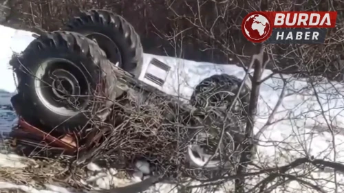 Artvin'de Traktör Devrildi, Köy Muhtarı Hayatını Kaybetti