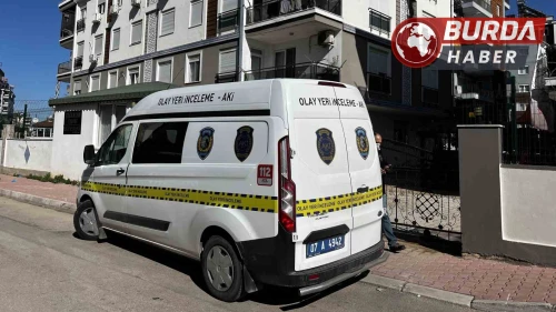 Tartıştığı 37 Haftalık Hamile Eşini Dizlerinden Vurdu