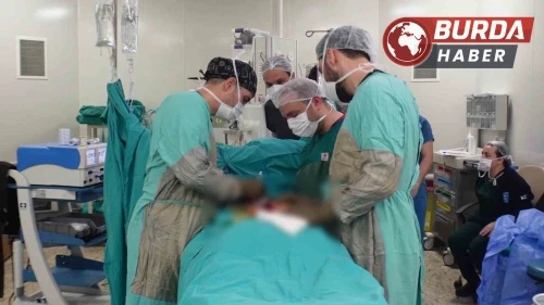 Doç. Dr. Anıl Agar kamburluk uyarısında bulundu