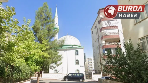 Siirt’te bir kişi cami önünde ölü bulundu