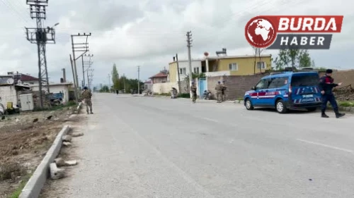 Husumetli ailelerin kavgası kanlı bitti: 1 kişi hayatını kaybetti