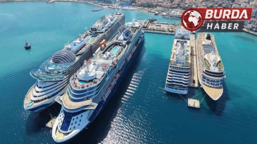 Kuşadası’na 4 kruvaziyer ile 10 bin 800 turist geldi