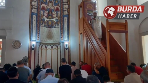 Cuma hutbesinde sanal kumar ve sosyal medya uyarısı yapıldı