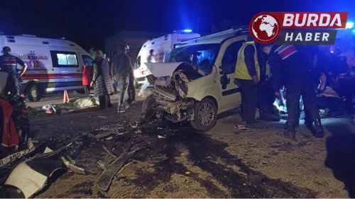 Sivas’ta iki araç çarpıştı: 1 ölü, 3’ü ağır 7 yaralı