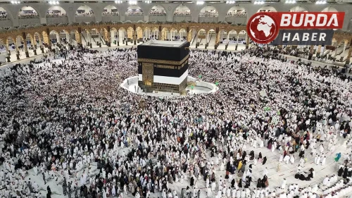 Mekke'de yeni umre dönemi rekorla başladı
