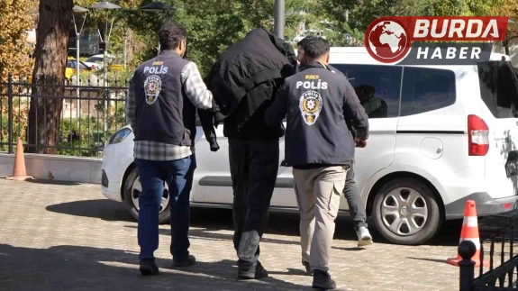 Yasa dışı bahis üssü çökertildi: Yönetici tutuklandı