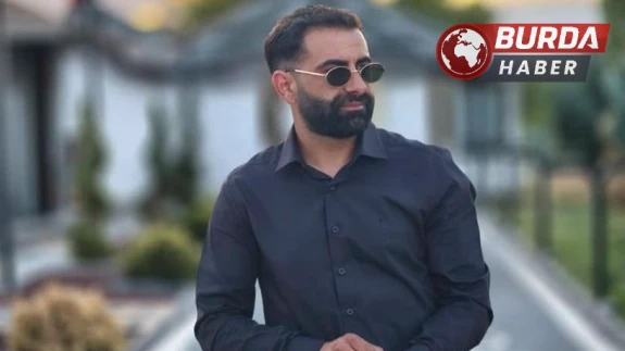 Düzce’de bir genç, evinde başından silahla vurulmuş halde bulundu.